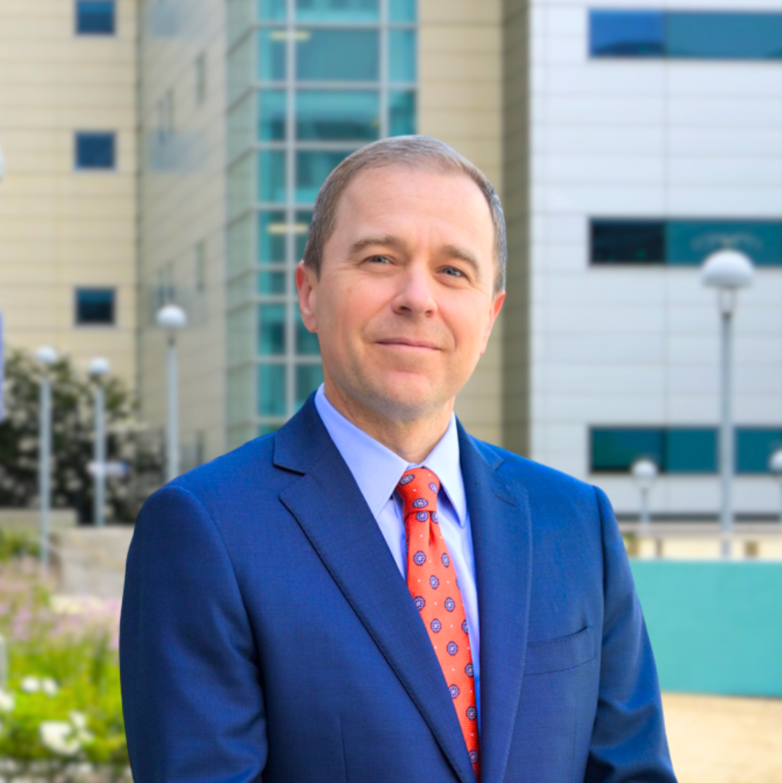 Dr. Charles Coffey Jr. standing in front of LA General Medical Center